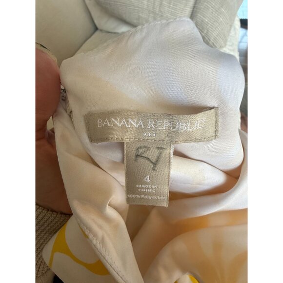 Banana Republic | Size 4 | Yellow & White Floral Fit & Flare Dress - Picture 9 of 9